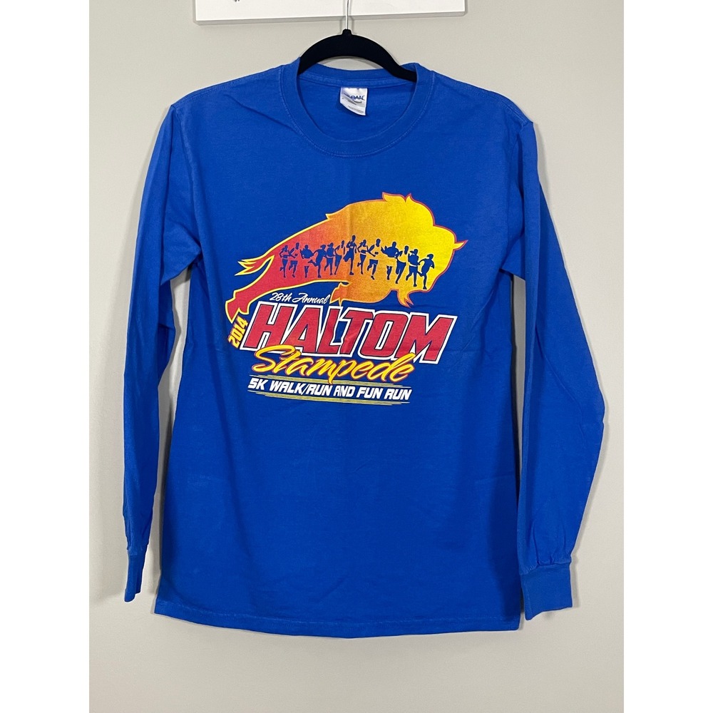 Gildan T-Shirt Mens Small Blue 2014 Haltom Stampede 5K Race Long Sleeve